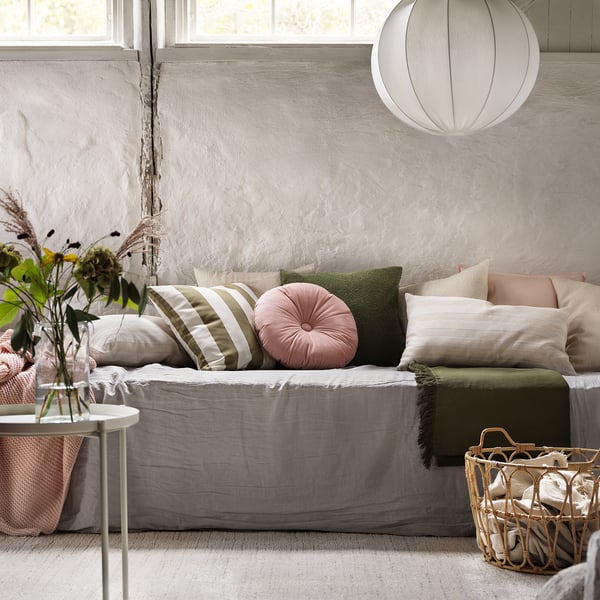 KRANSBORRE cushion, light pink, 40 cm