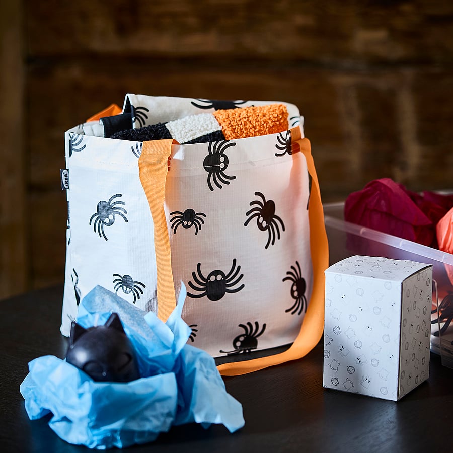 KUSTFYR bag, spider pattern white/black, 27x18x27 cm 13 l