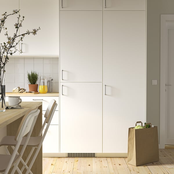 LAGAN fridge, integrated, 126 l