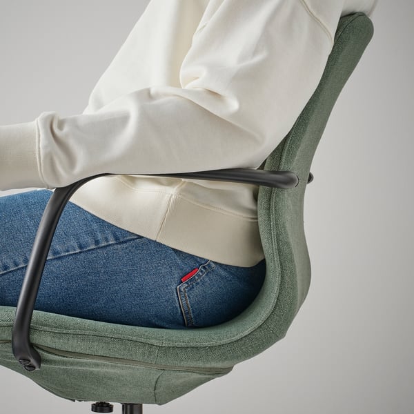 LÅNGFJÄLL conference chair with armrests, Gunnared green-grey/black, 68 cm