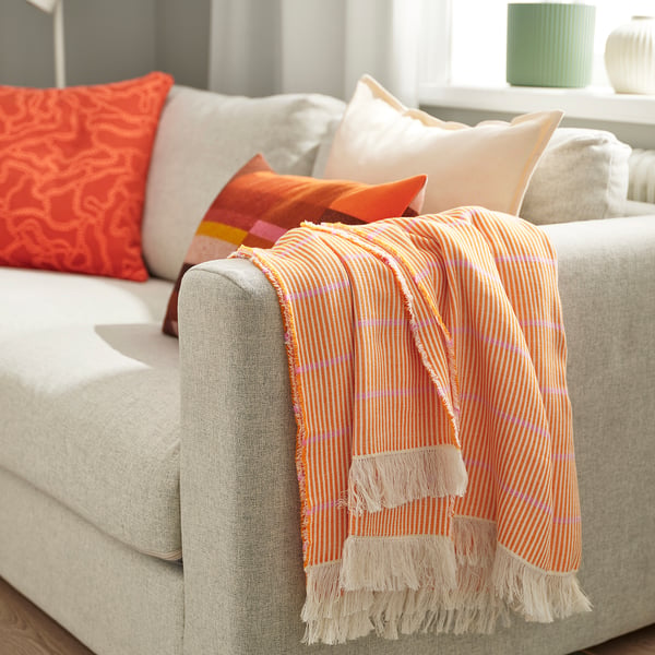 LAPPKATTFOT throw, bright orange/pink, 130x170 cm
