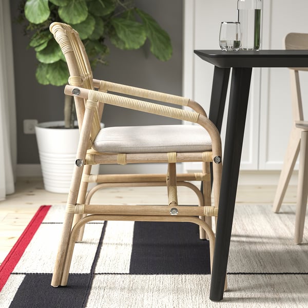 LISABO / SALNÖ table and 4 chairs with armrests, black rattan/Gransel natural, 140x78 cm