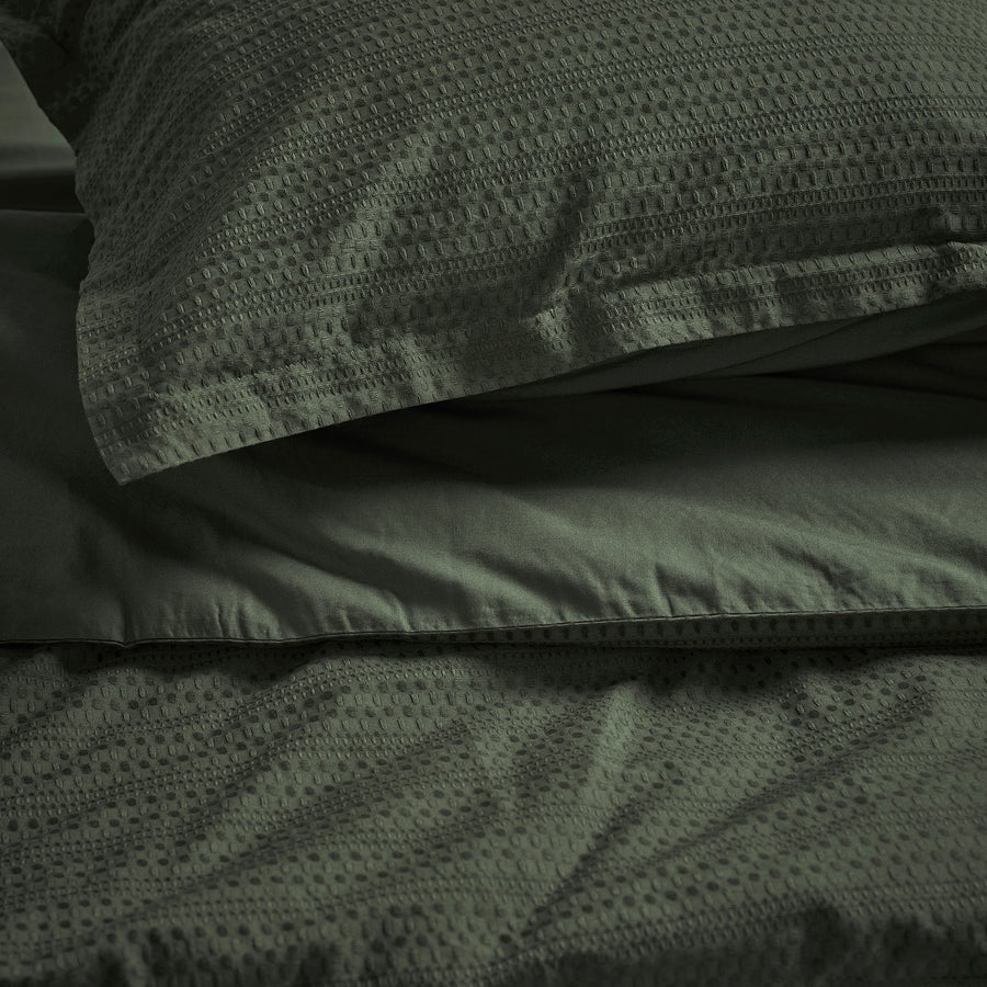 LUKTVICKER duvet cover and pillowcase, dark green, 150x200/50x80 cm