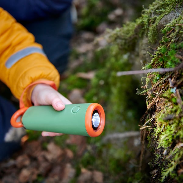 MAJBAGGE hand-powered LED torch, green/orange, 4.5 cm