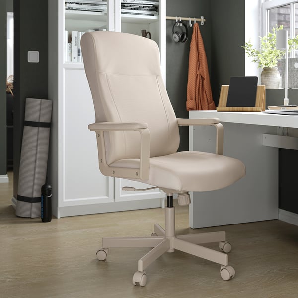 MALM/MILLBERGET / BILLY/OXBERG desk and storage combination, and swivel chair white/beige