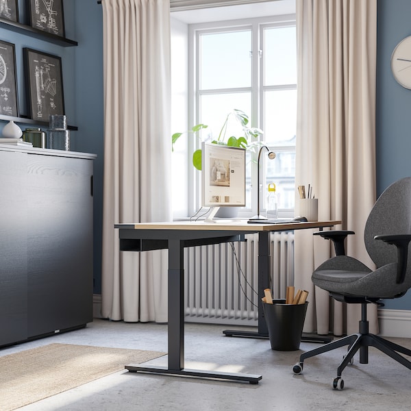 MITTZON - Desk, oak veneer/black, 140x60 cm