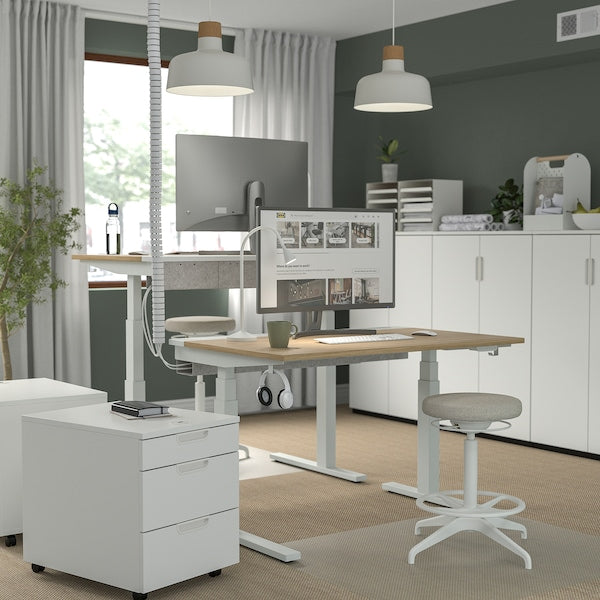 MITTZON - Height-adjustable desk, electric oak veneer/white,120x60 cm