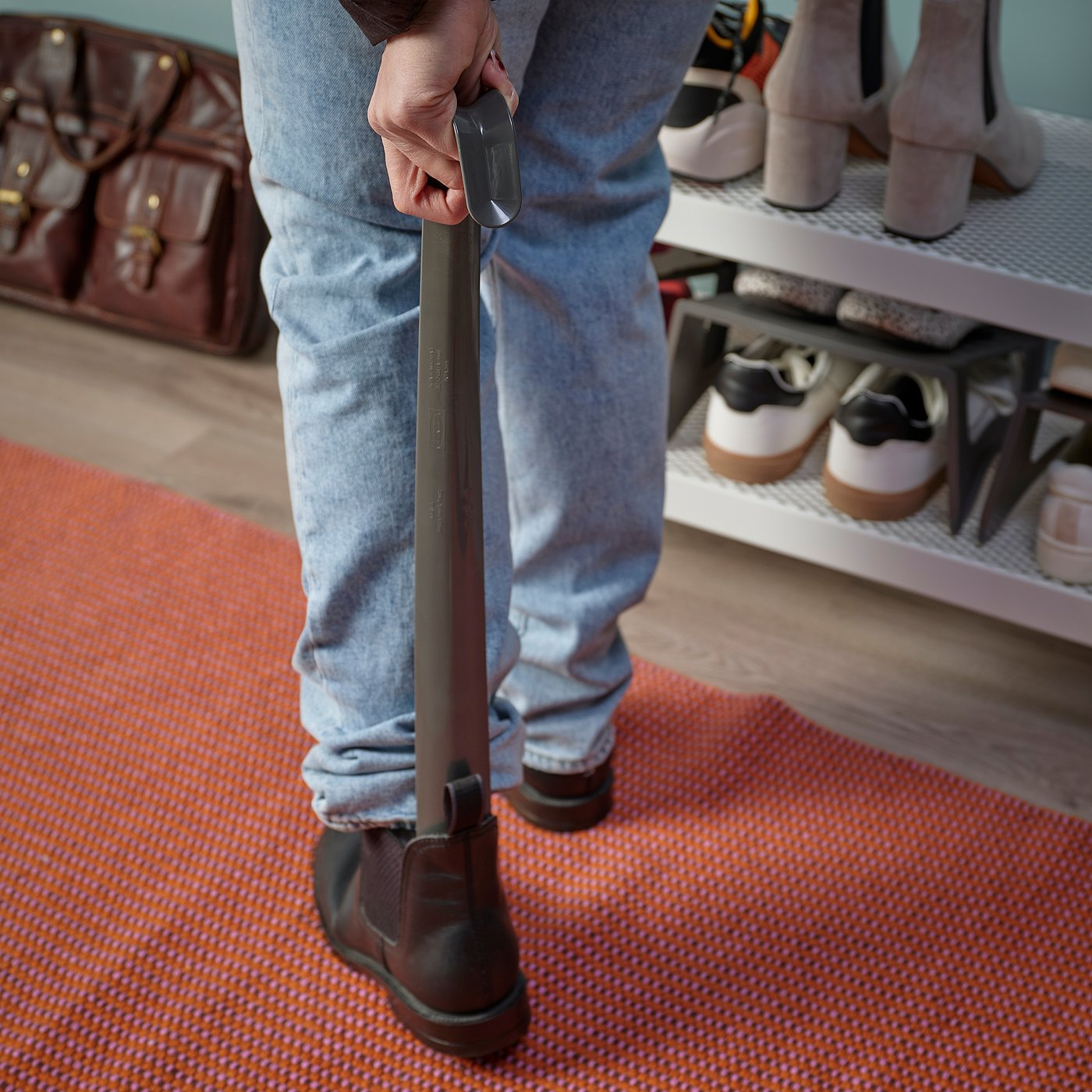 MURVEL shoehorn, grey, 61 cm