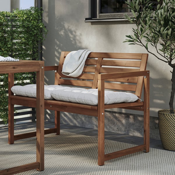 NÄMMARÖ bench with backrest and cushions, light brown stained/Kuddarna light grey-beige, 106x78x62 cm