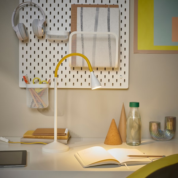 NÄVLINGE - LED desk lamp, yellow/white