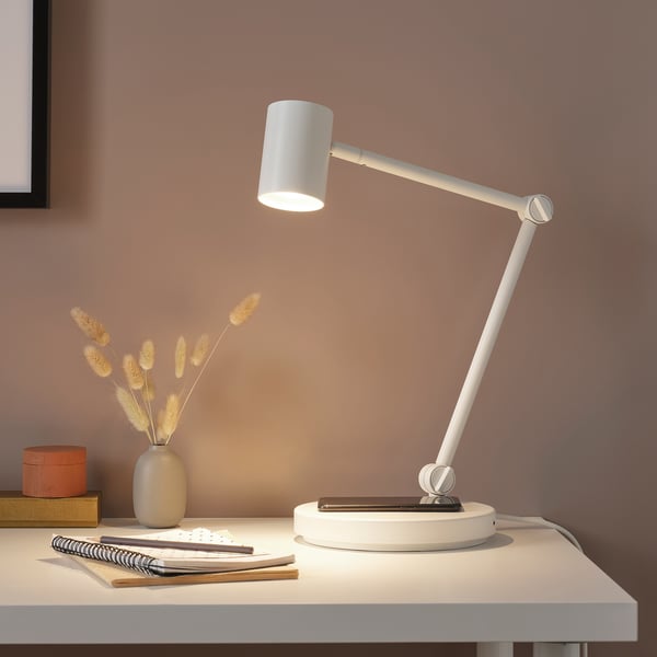 NYMÅNE work lamp with wireless charging, white, 21 cm