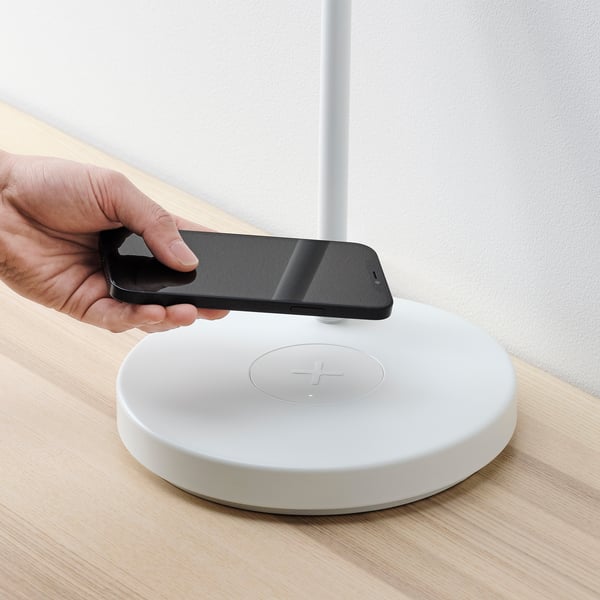NYMÅNE work lamp with wireless charging, white, 21 cm