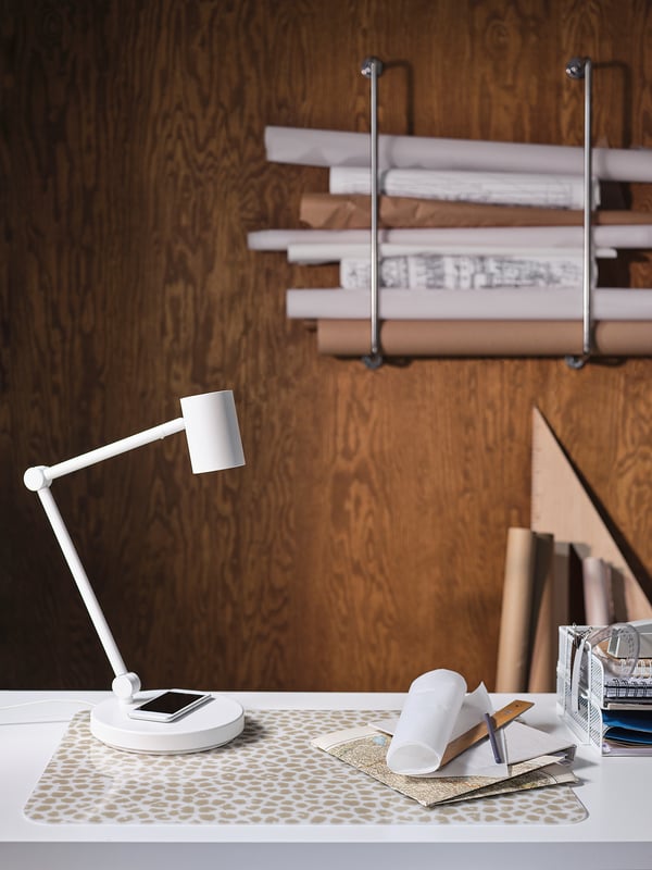 NYMÅNE work lamp with wireless charging, white, 21 cm