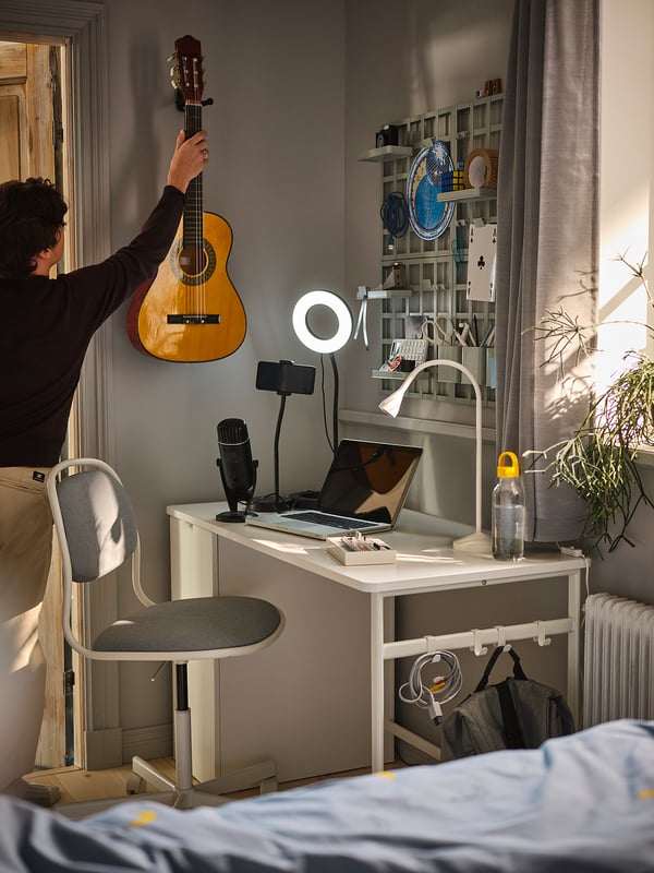 ÖRFJÄLL swivel chair, white/Vissle light grey, 68 cm