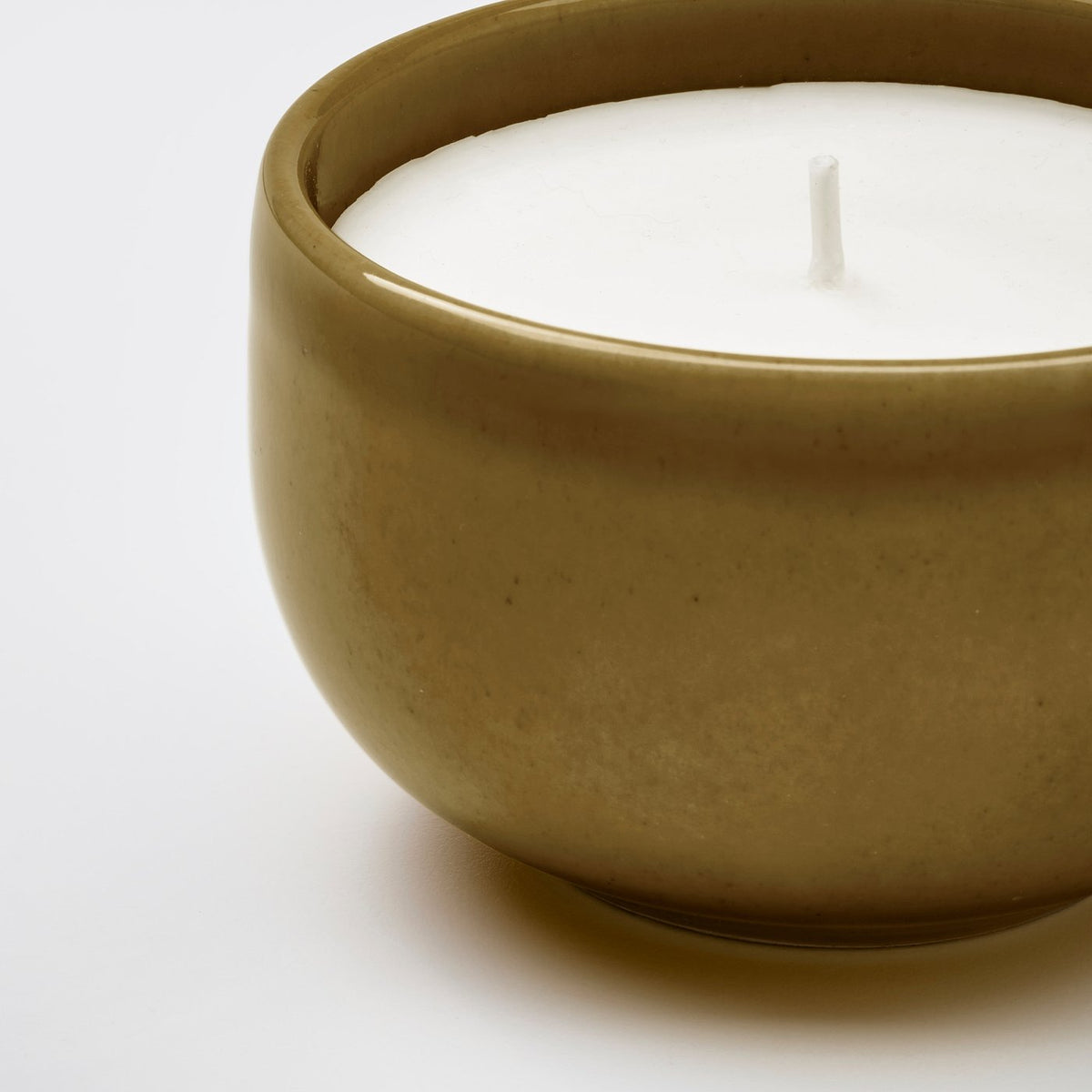 PÄRLHÖNA scented candle in ceramic jar, Rose & carnation yellow, 20 hr