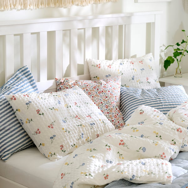 PILDVÄRGMAL duvet cover and pillowcase, white/floral pattern, 150x200/50x80 cm