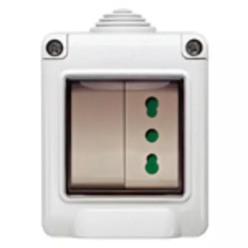 PLANA HOUSING WITH DIVERTER AND 10/16A OUTLET IP55 GRAY