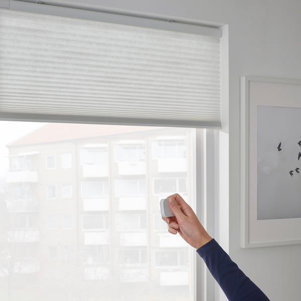 PRAKTLYSING cellular blind, smart wireless/battery-operated white, 140x195 cm