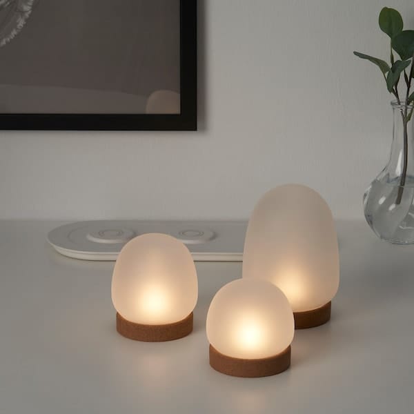 Ikea PRAKTSPIREA - 4-piece LED decoration lighting set, with charging tray