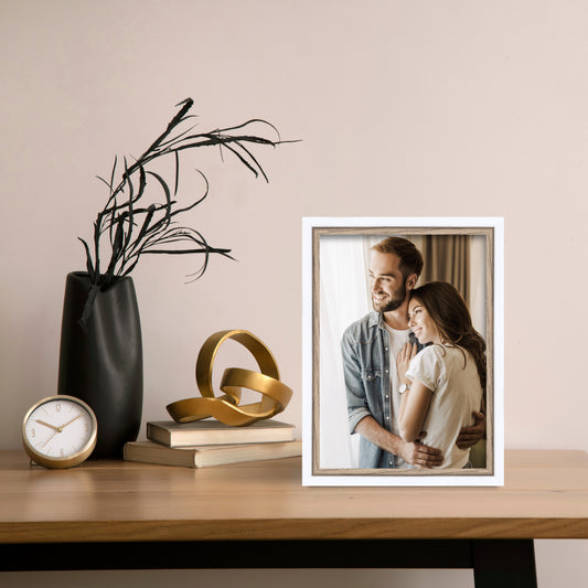Unika 13x18 frame in white and natural wood