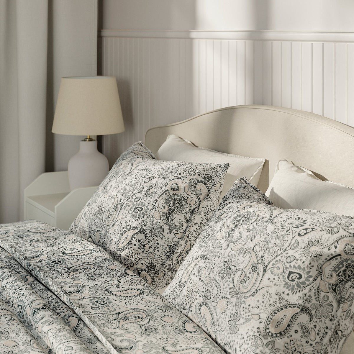 RAMNEFJÄLL upholstered bed frame, Idekulla beige/Lindbåden, 140x200 cm