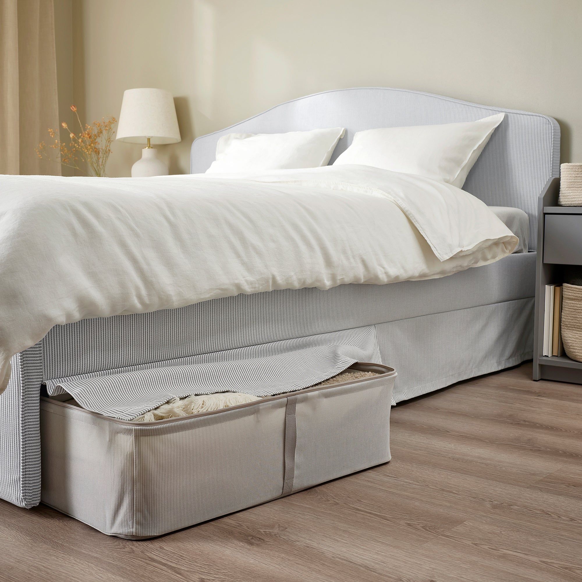 RAMNEFJÄLL upholstered bed frame, Klovsta grey/white/Lillhällan, 160x200 cm