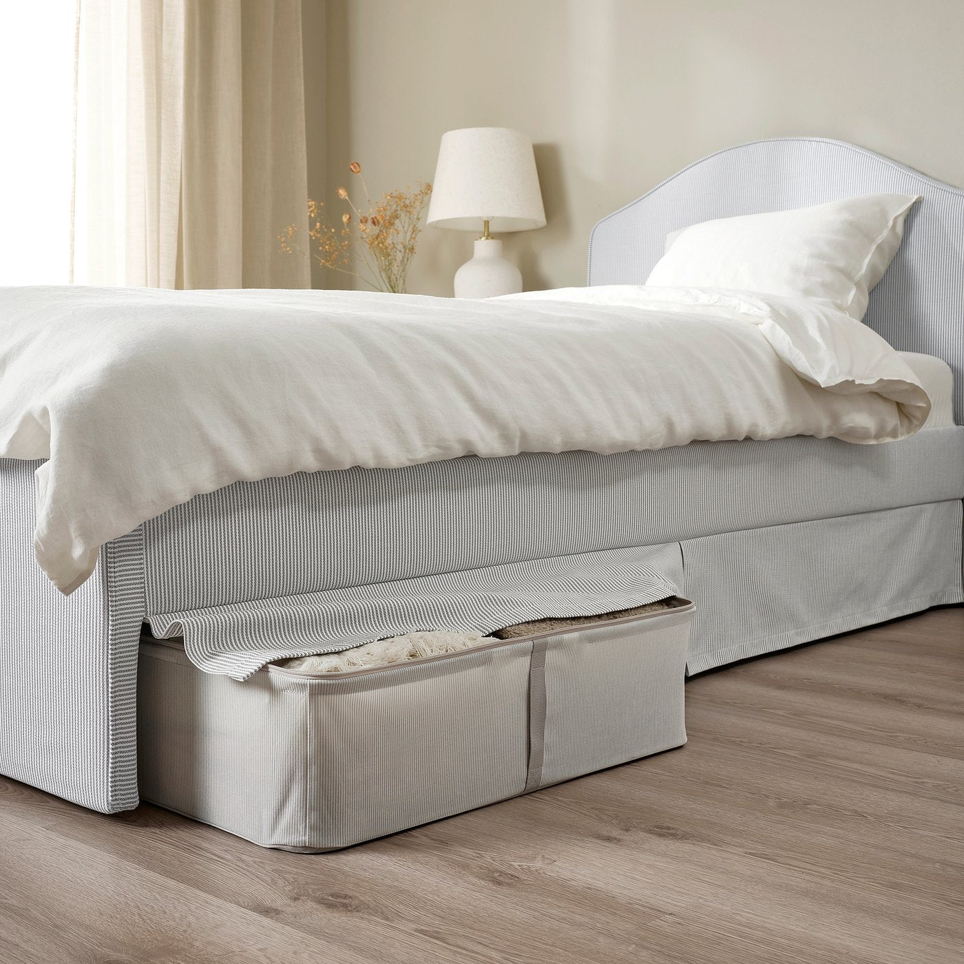 RAMNEFJÄLL upholstered bed frame, Klovsta grey/white/Lillhällan, 200x104 cm