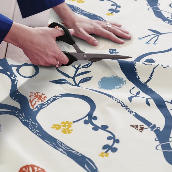 REVFINGERÖRT pre-cut fabric, botanical details/white multicolour, 150x300 cm