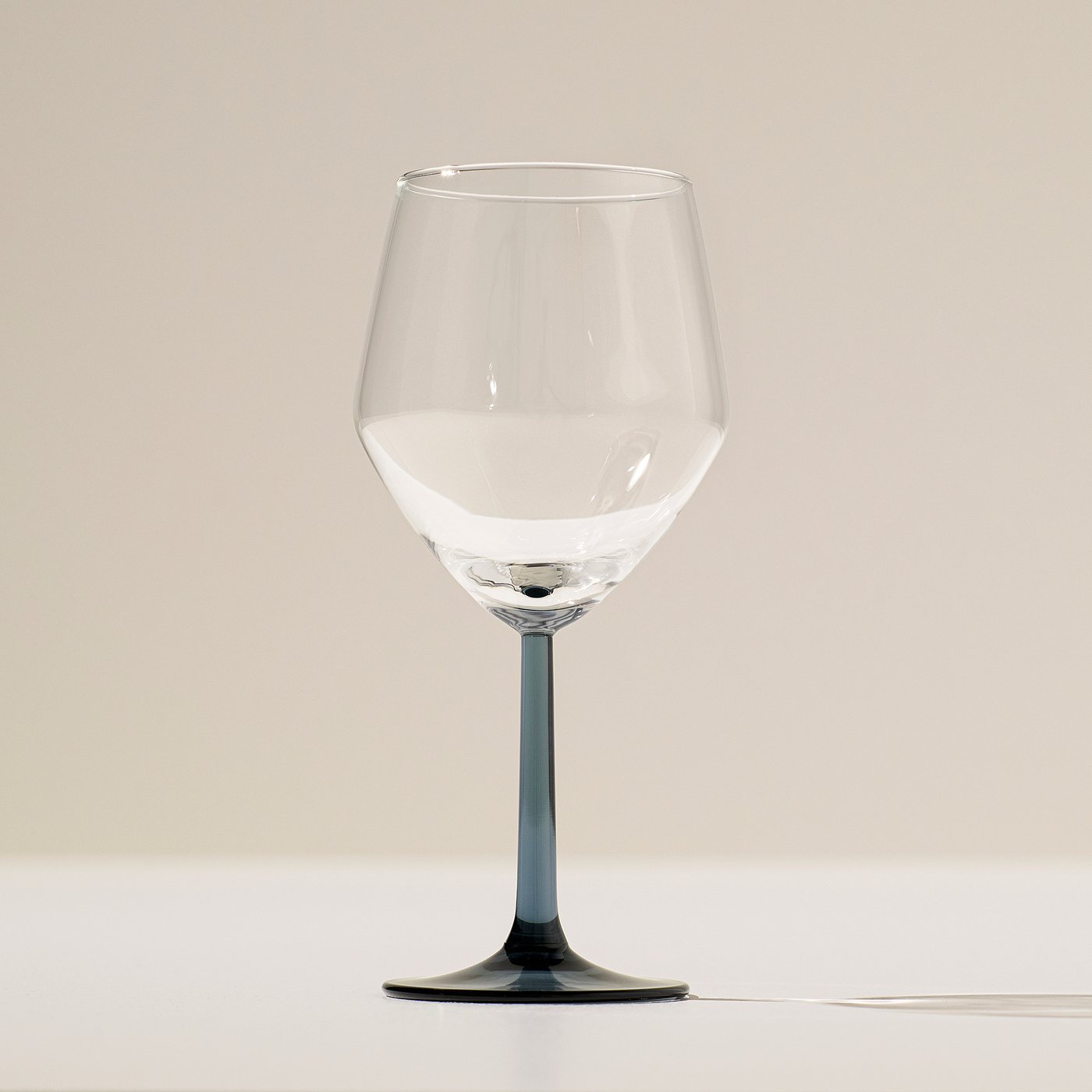 RÖDRÄKA wine glass, blue-grey/clear glass, 50 cl