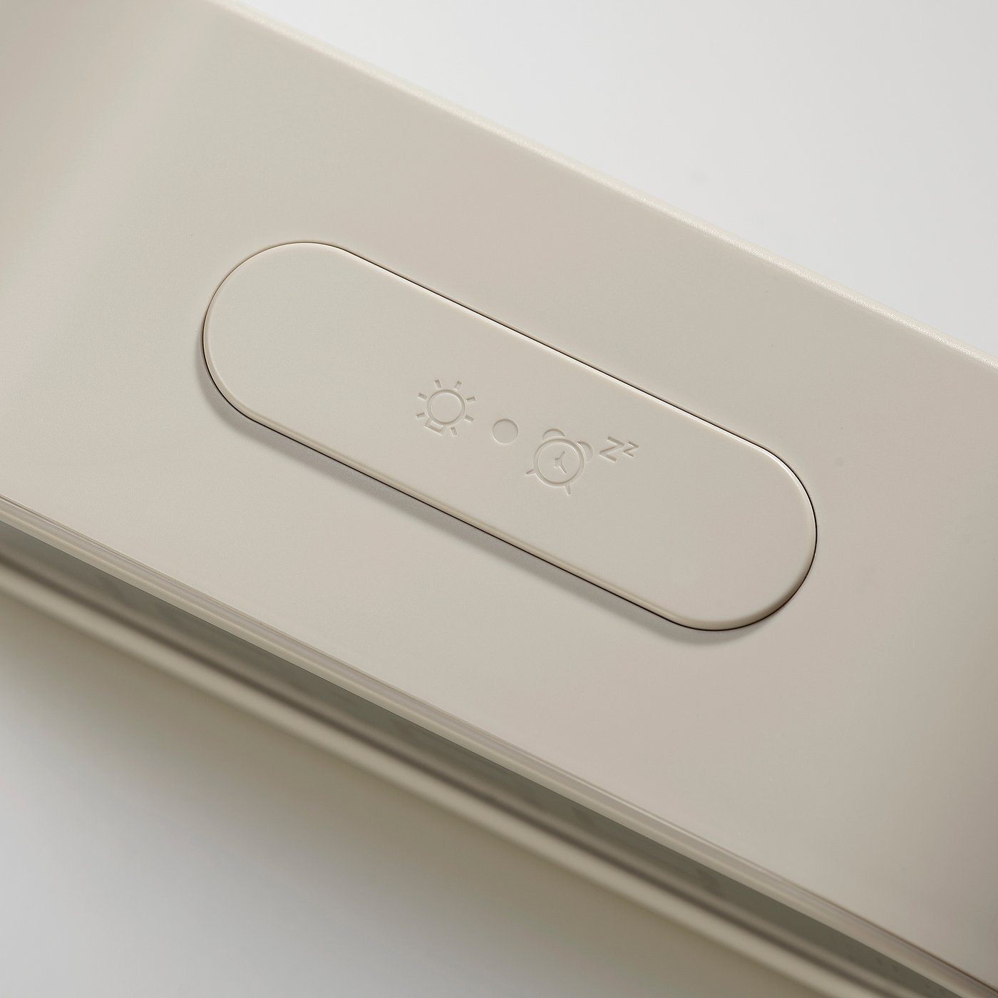 RÖDSTRÄFSE alarm clock with hygro-/thermometer, beige, 17x8x6 cm
