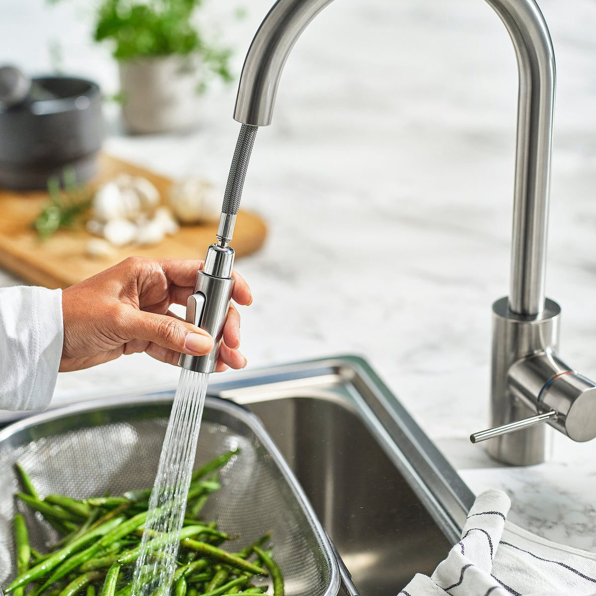 SALLSJÖN kitchen mixer tap pull out w spray, stainless steel colour