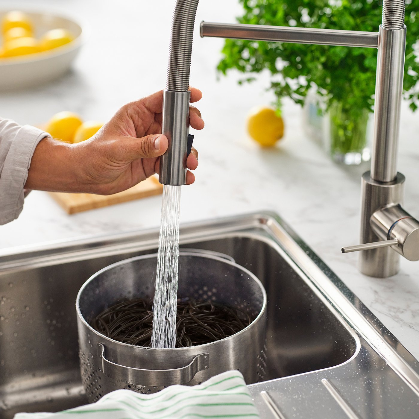 SALLSJÖN kitchen mixer tap pull down w spray, stainless steel colour