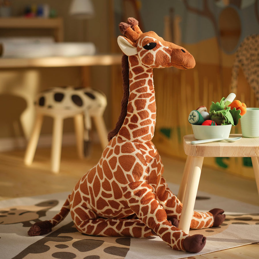 SANDLÖPARE soft toy, giraffe/brown, 70 cm