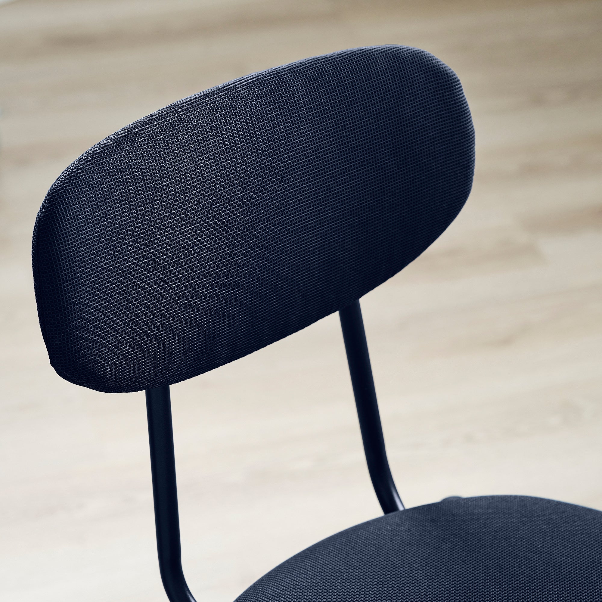 SANDSBERG table and 2 chairs, black black/Remmarn dark blue dark blue, 67x67 cm