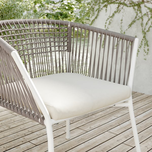 SEGERÖN - Garden chair with armrests, white/beige/Frösön/Duvholmen beige ,