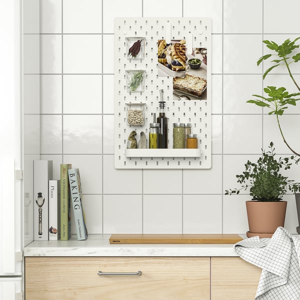 SKÅDIS pegboard combination, white, 36x56 cm