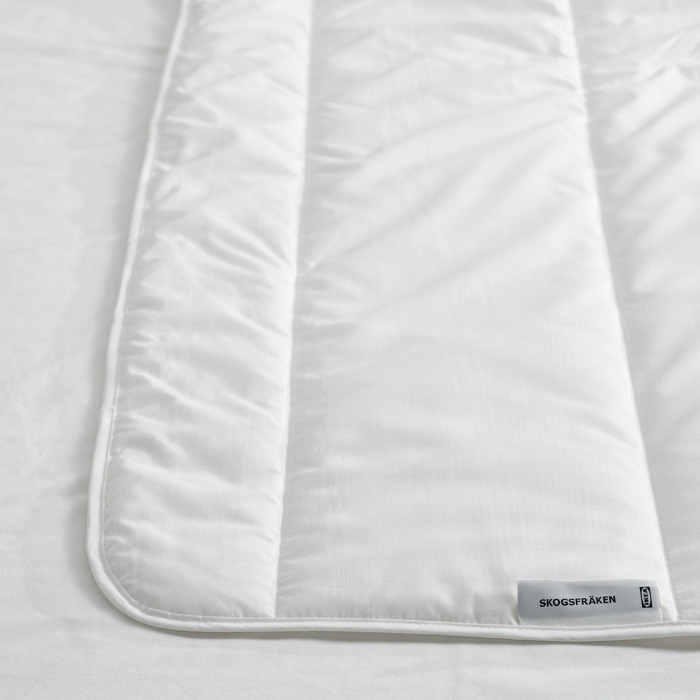 SKOGSFRÄKEN duvet, light warm, 240x220 cm