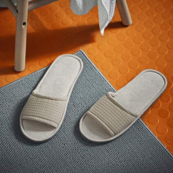 SKOVELSJÖN slippers, beige, L/XL
