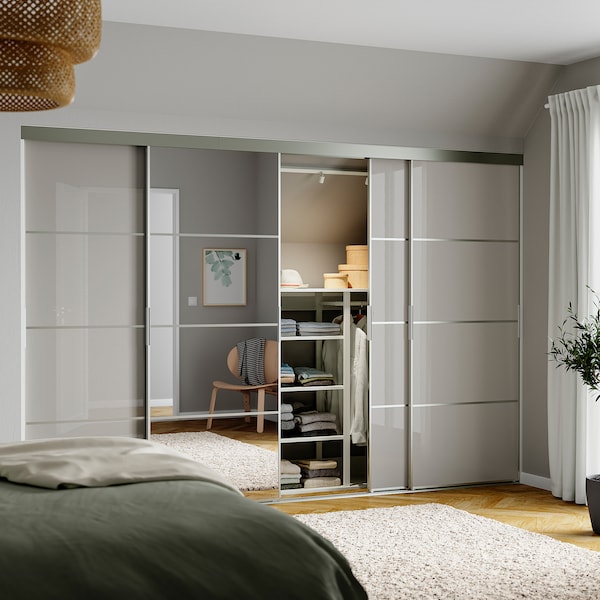 SKYTTA / HOKKSUND/AULI - Sliding door combination, aluminium/high-gloss light grey mirror glass, 301x205 cm