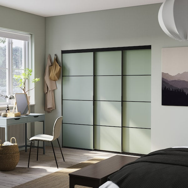 SKYTTA / PAX - Walk-in wardrobe with sliding doors, black dark grey/Mehamn light green,226x160x205 cm