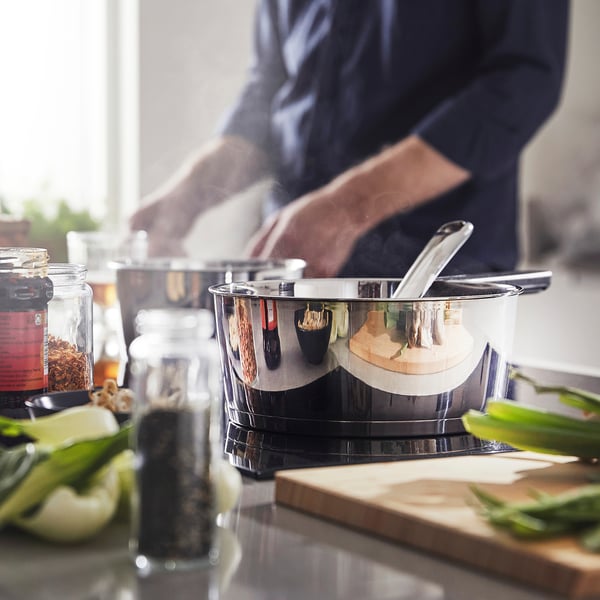 SLÄTROCKA cookware kit with detachable handle, saucepan stainless steel