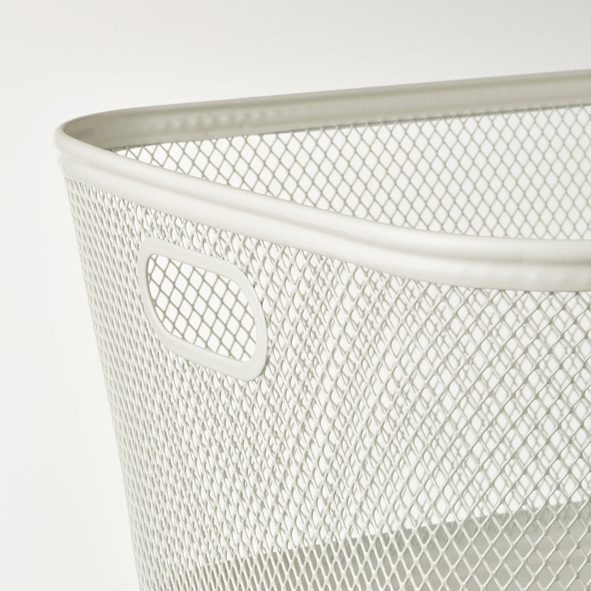 SLÅTTERÄNG storage basket, off-white, 25x32x15 cm