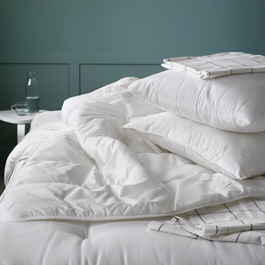 SMÅSPORRE duvet, light warm, 240x220 cm