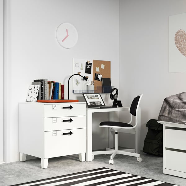 SMÅSTAD / PLATSA chest of 3 drawers, white/white, 60x57x63 cm