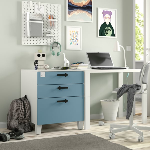 SMÅSTAD / PLATSA chest of 3 drawers, white/blue, 60x57x63 cm