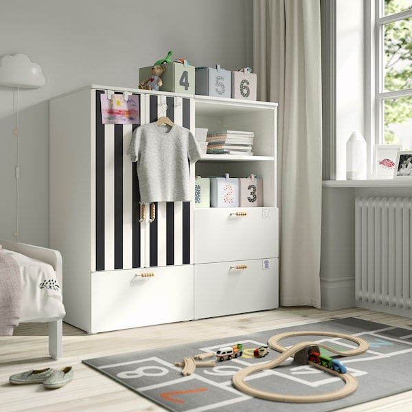 SMÅSTAD / PLATSA - Storage combination, white black/white/stripe with 3 drawers, 120x57x123 cm