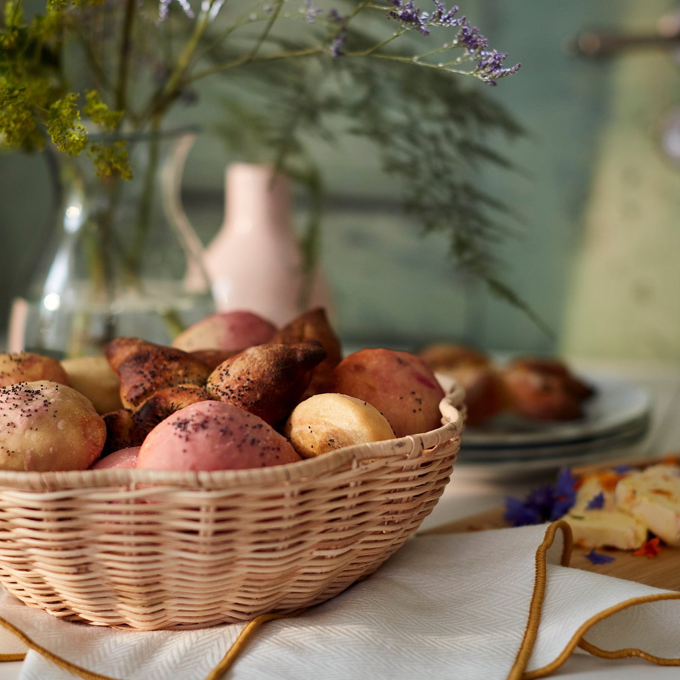 SMÖRFISK bread basket, rattan, 27 cm