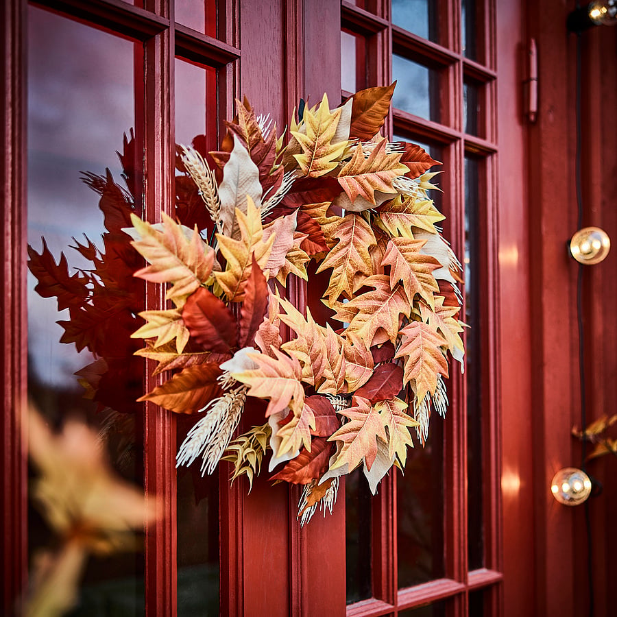 SMYCKA artificial wreath, in/outdoor/leaf orange-brown, 60 cm