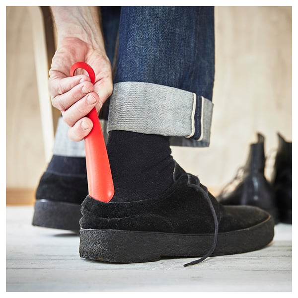SNÖSKYFFEL shoehorn, bright red, 18 cm