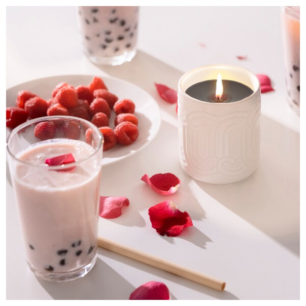 SÖTRÖNN - Scented candle in ceramic jar, red berries & vanilla/white, 45 hr